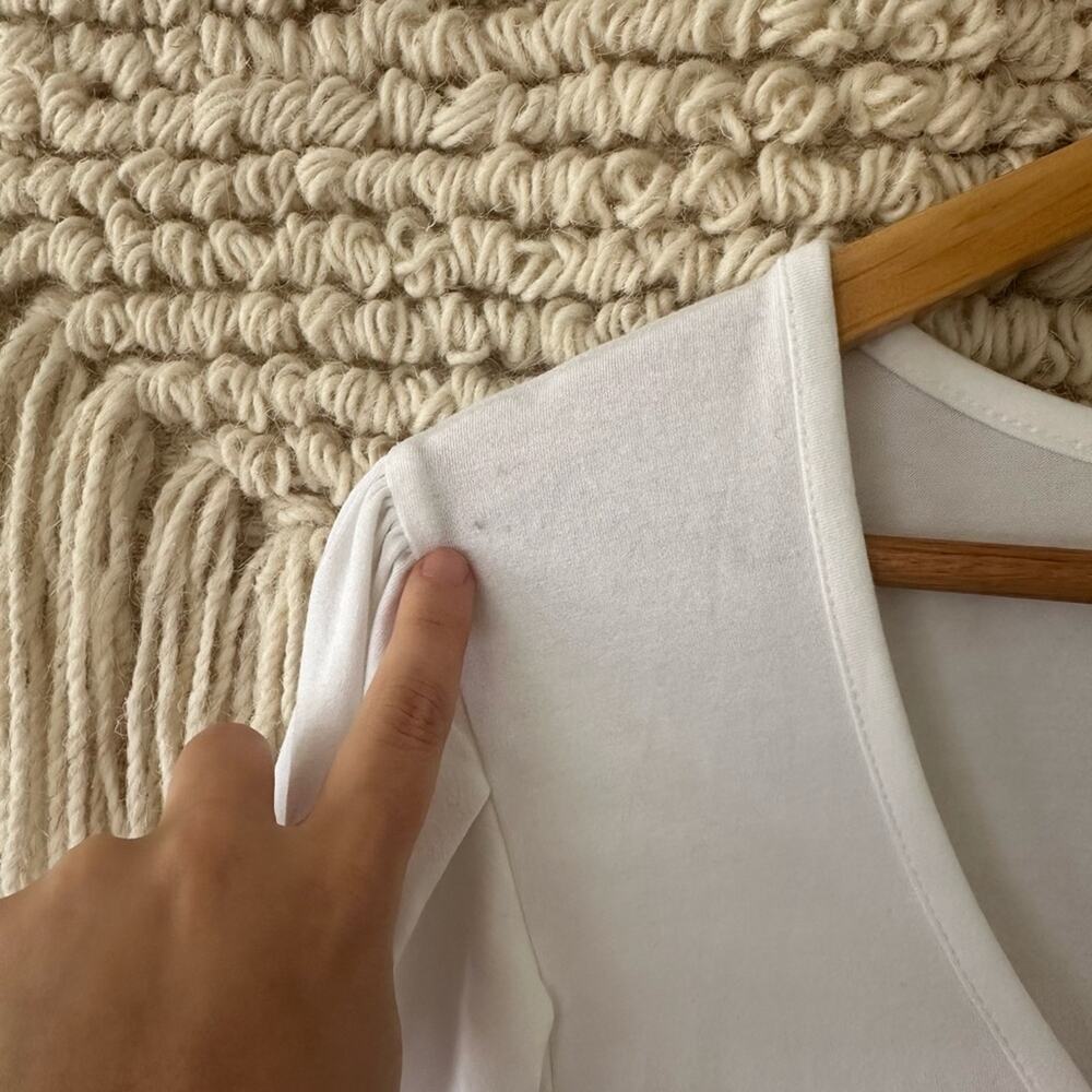 Frame Puff Sleeve Top - Picture 5 of 6